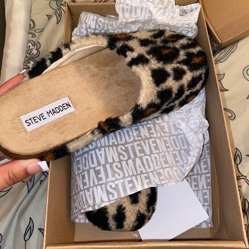 Steve Madden Clogs